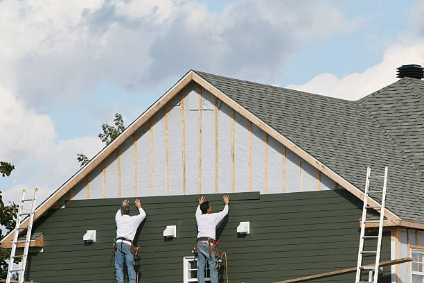 Professional Emergency Siding Repair technician working in North, SC